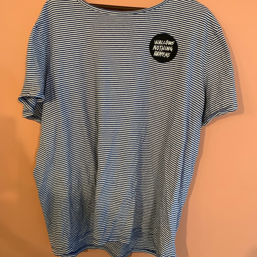 Wallows Nothing Happens tour tee- Plus Size
